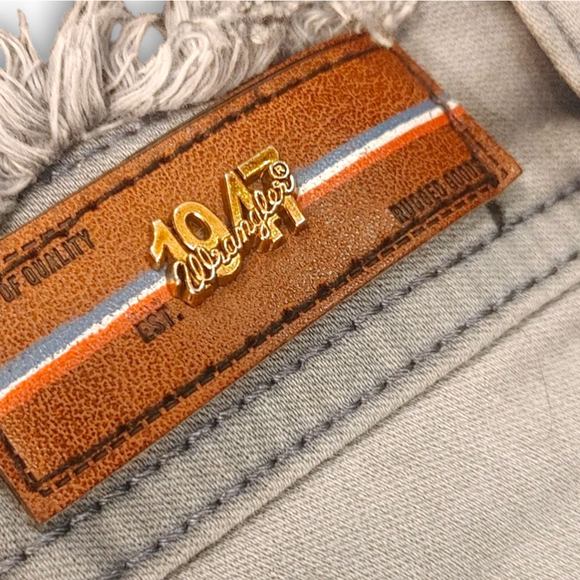 WRANGLER - Distressed Gray Waistband Graywash Flared Denim Jeans Bellbottoms - Picture 4 of 6